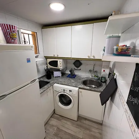 Estudio En La Carihuela Torremolinos